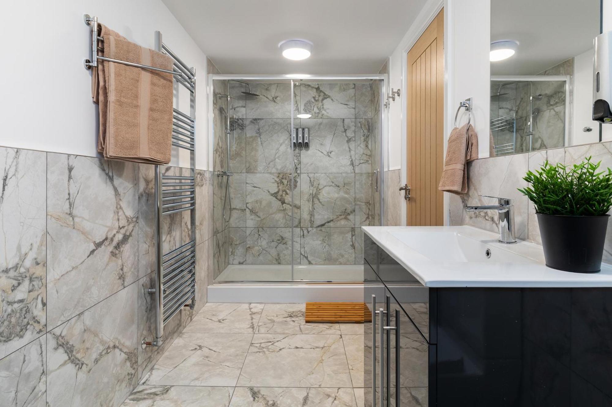 Luxury Lower-Level One Bed Apt Leeds  Luaran gambar